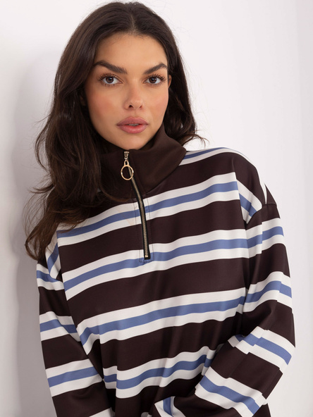 Schokoladenfarbener, gestreifter Oversize-Damenpullover.