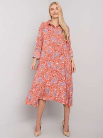 Ziegelrote lockere Kleid mit Princeton-Muster.