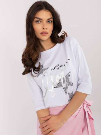 Wholesale White casual blouse with 3/4 sleeves.