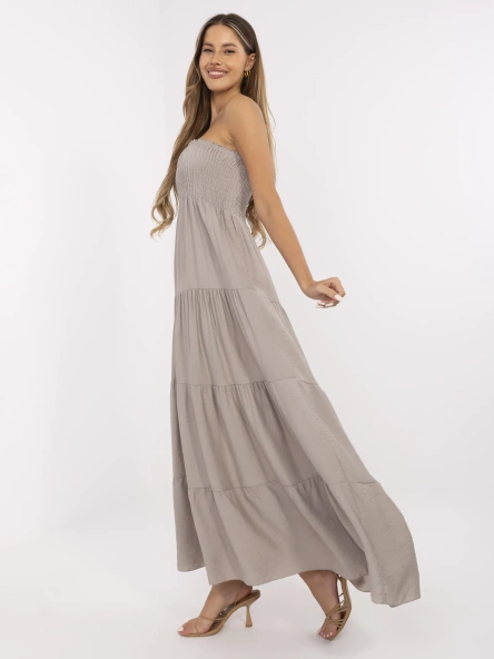 Dark beige dress with elastic gathering.