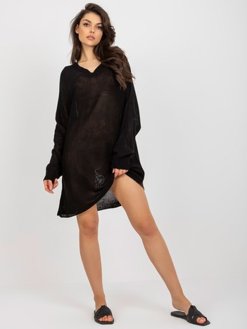 Hurt Black summer dress knitted with V-neck.