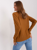 Hurt Jasnobrązowy damski sweter klasyczny we wzory