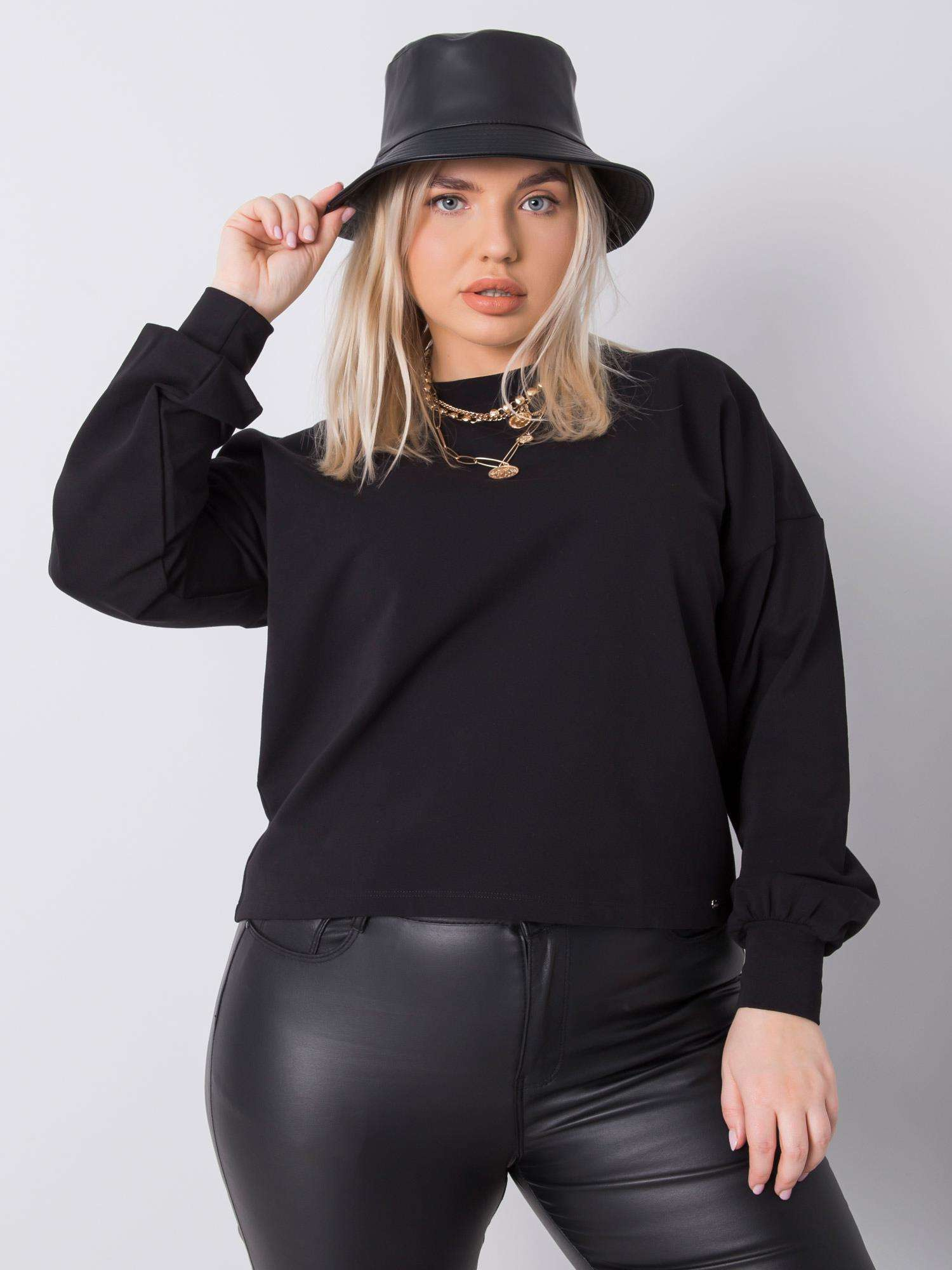 Juoda plus size bliuzonas Florentia.