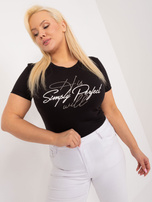 Hurtownia Czarny damski t-shirt plus size z nadrukiem