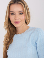 Jasnoniebieski sweter z miękkiej dzianiny 