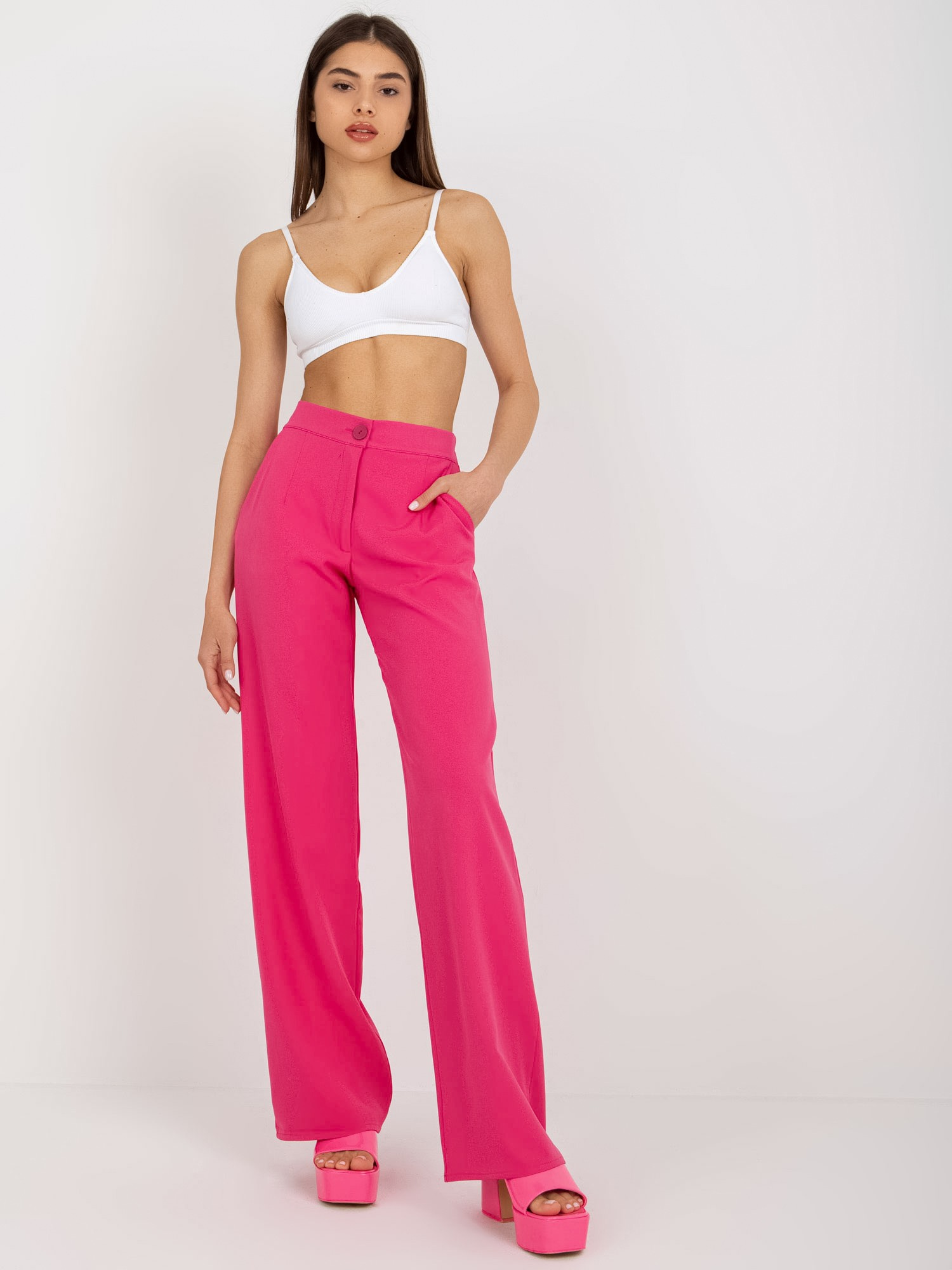 Hurtownia Ciemnoróżowe garniturowe spodnie z materiału