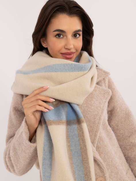Hurtownia online Jasnobeżowy ciepły szal w kratę