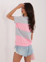 Różowo-grafitowa damska bluzka w szerokie paski 