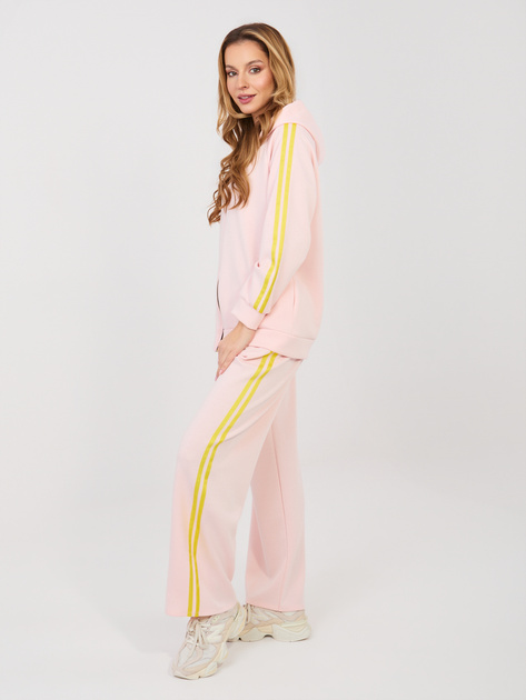 Pastelowy różowy komplet z kontrastowymi lampasami RUE PARIS