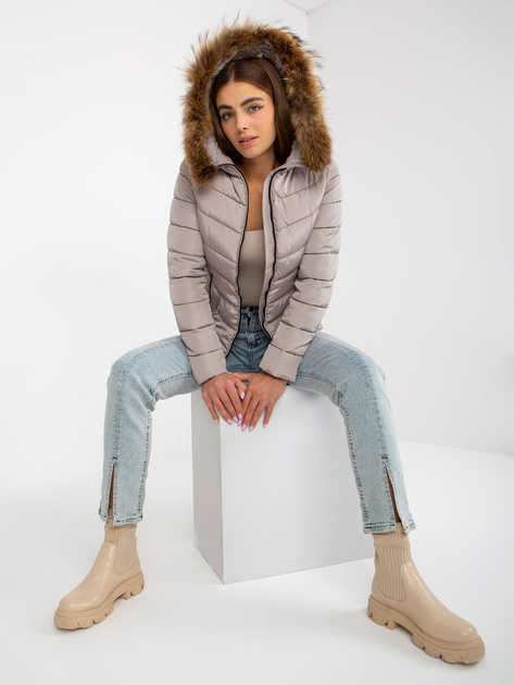 Hurtownia Ciemnobeżowa pikowana kurtka przejściowa z kapturem