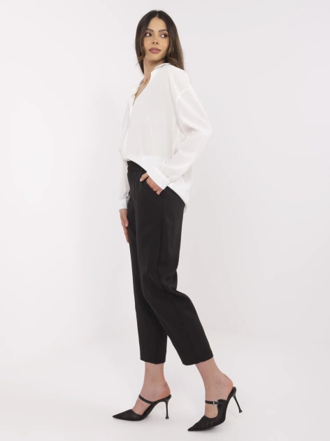 Czarne spodnie cygaretki z gumką w pasie OCH BELLA