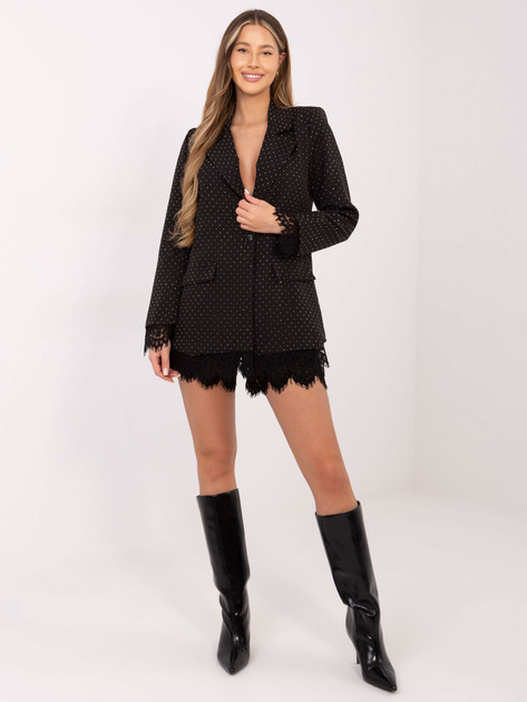 Czarna wizytowa marynarka z dżetami