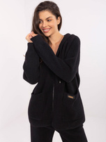 Czarny swetrowy komplet alpaka ze spodniami