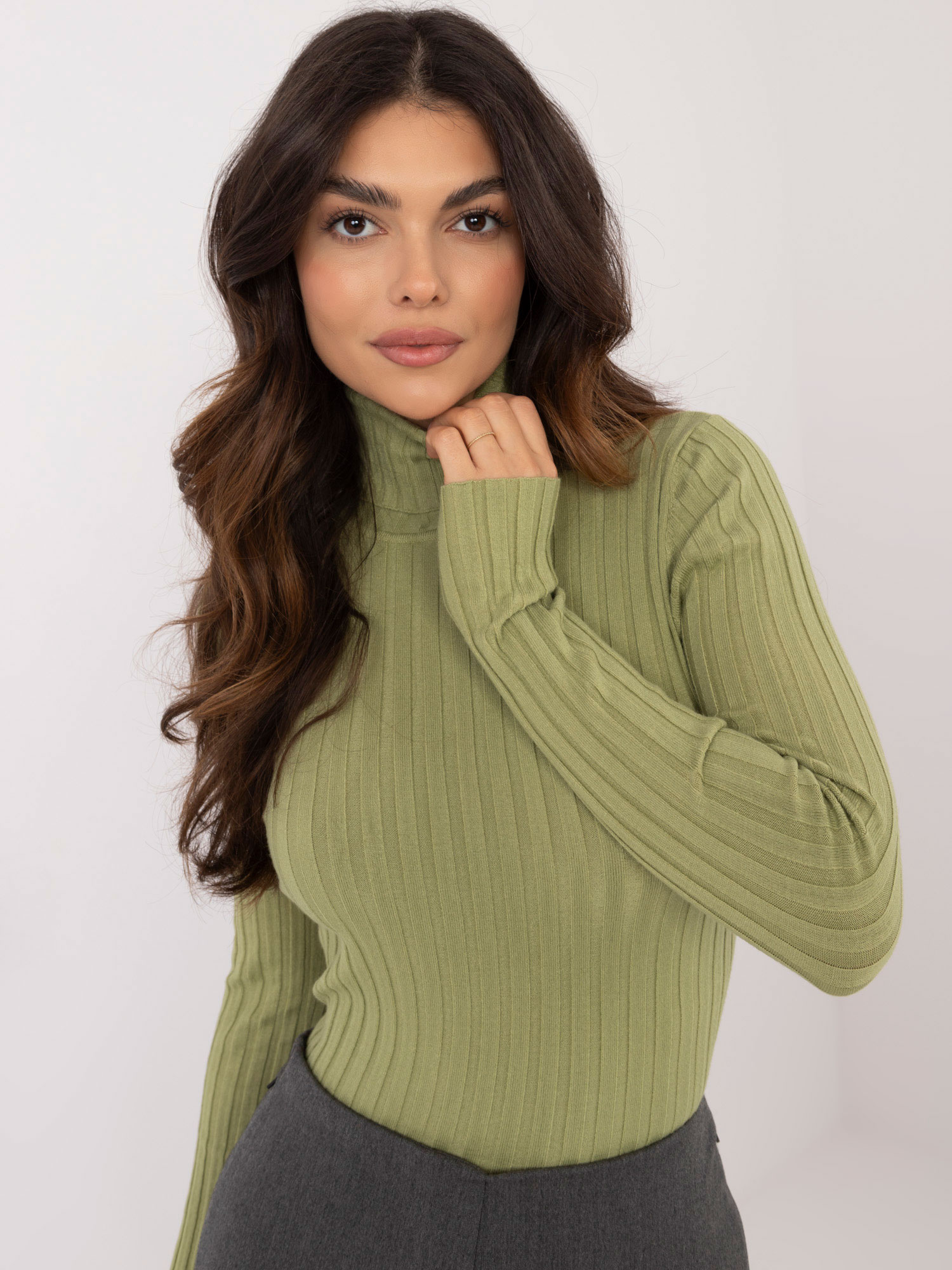 Sweter jasny zielony