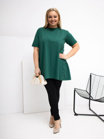 Tmavě zelená blůza plus size s volánem.