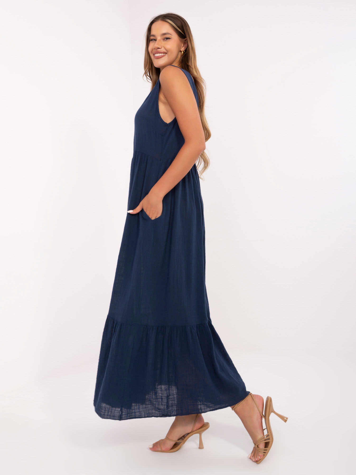 Dunkelblaues lockeres Sommerkleid OCH BELLA.