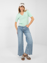 Jasnozielony damski sweter z domieszką wiskozy