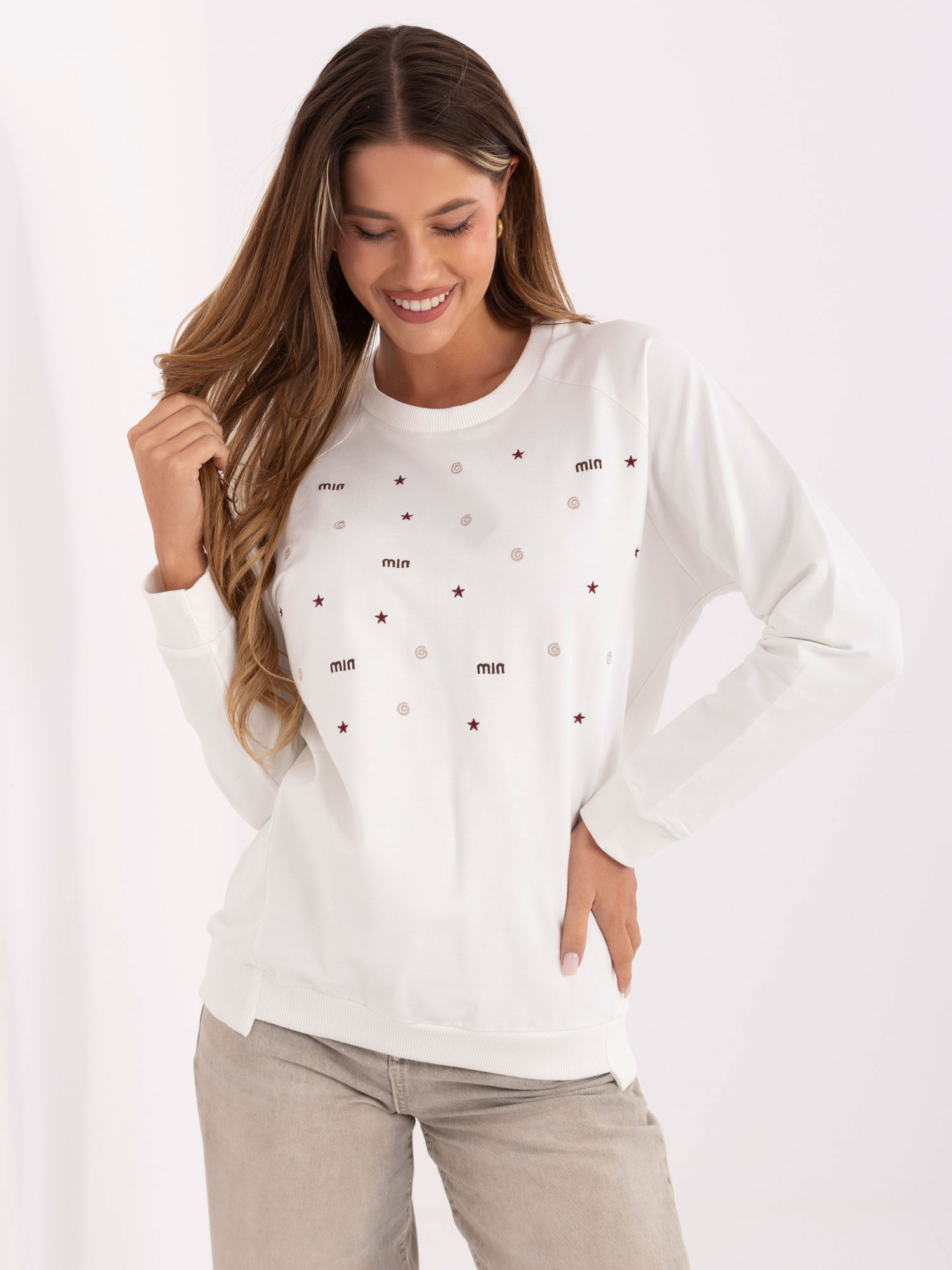 Ecru damska bluza z napisami