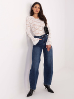 Białe koronkowe body z zapięciem na zatrzaski