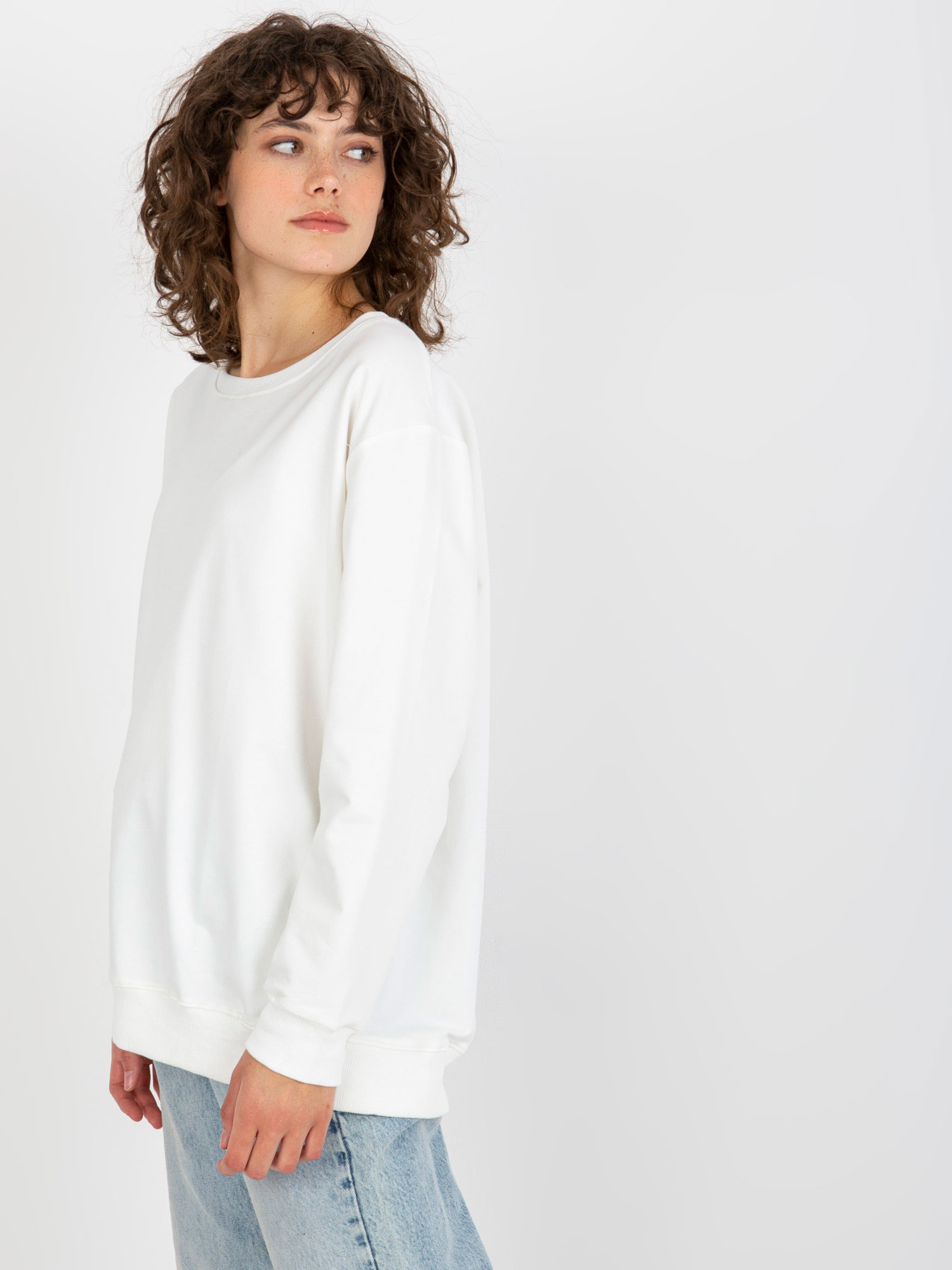 Ecru gładka bluza bez kaptura oversize