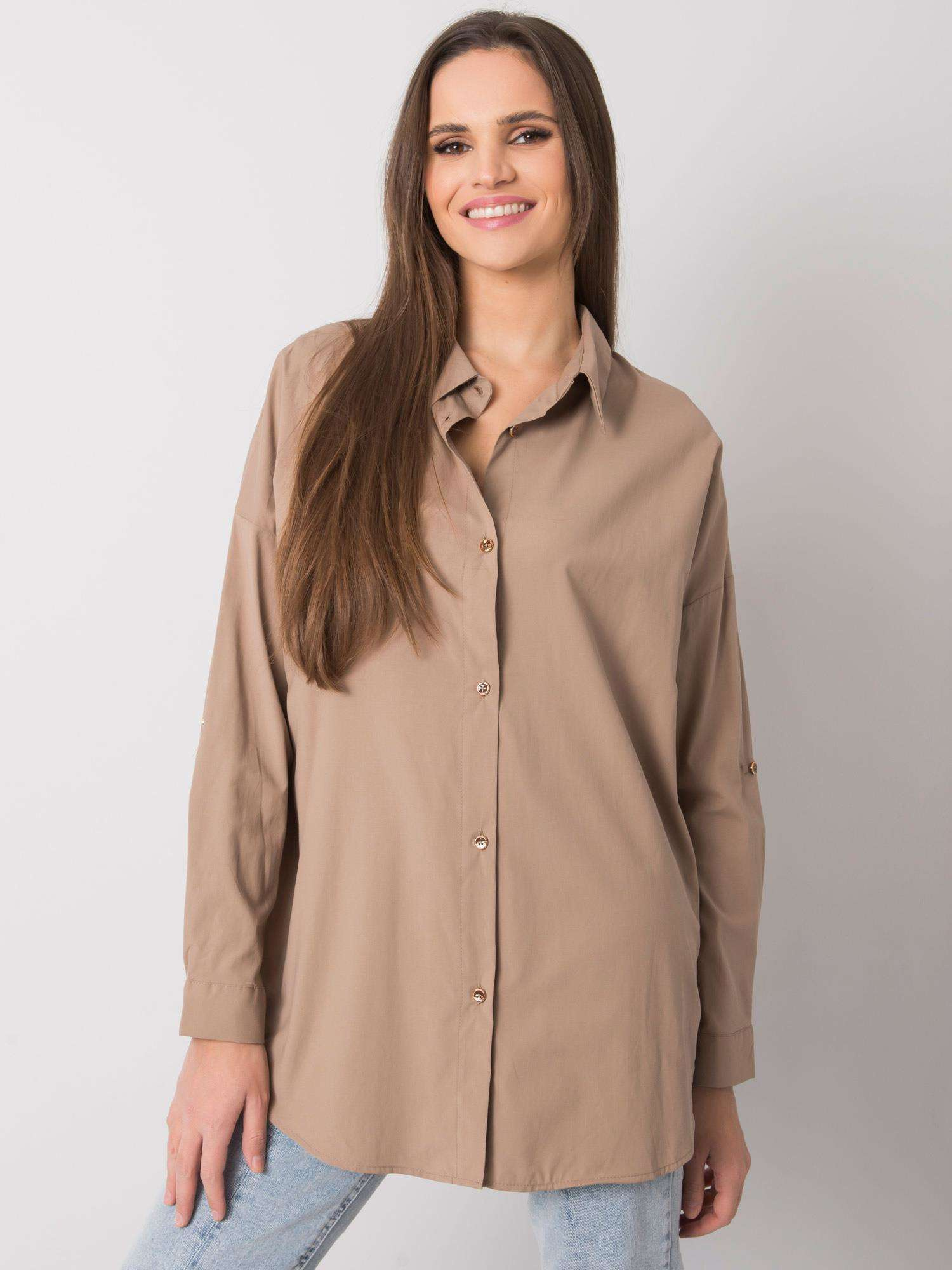 Tmavě béžová oversize košile s knoflíkovým zapínáním Camila.