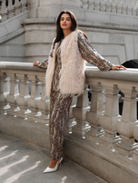 Hurt Beżowo-czarny komplet casualowy we wzory