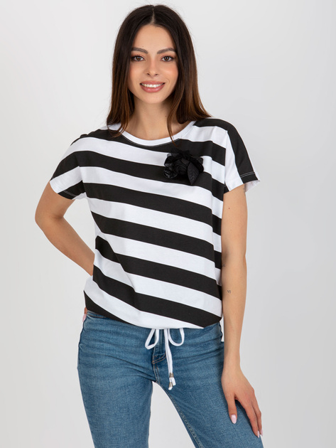 Hurt Biało-czarna damska bluzka w paski z kwiatem