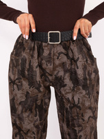 Ciemnobrązowe spodnie moro z nogawką 7/8