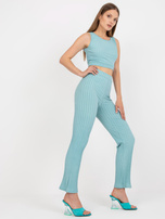 Miętowy prążkowany komplet casualowy na lato