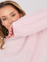 Pastelowy różowy sweter z bufiastymi rękawami 