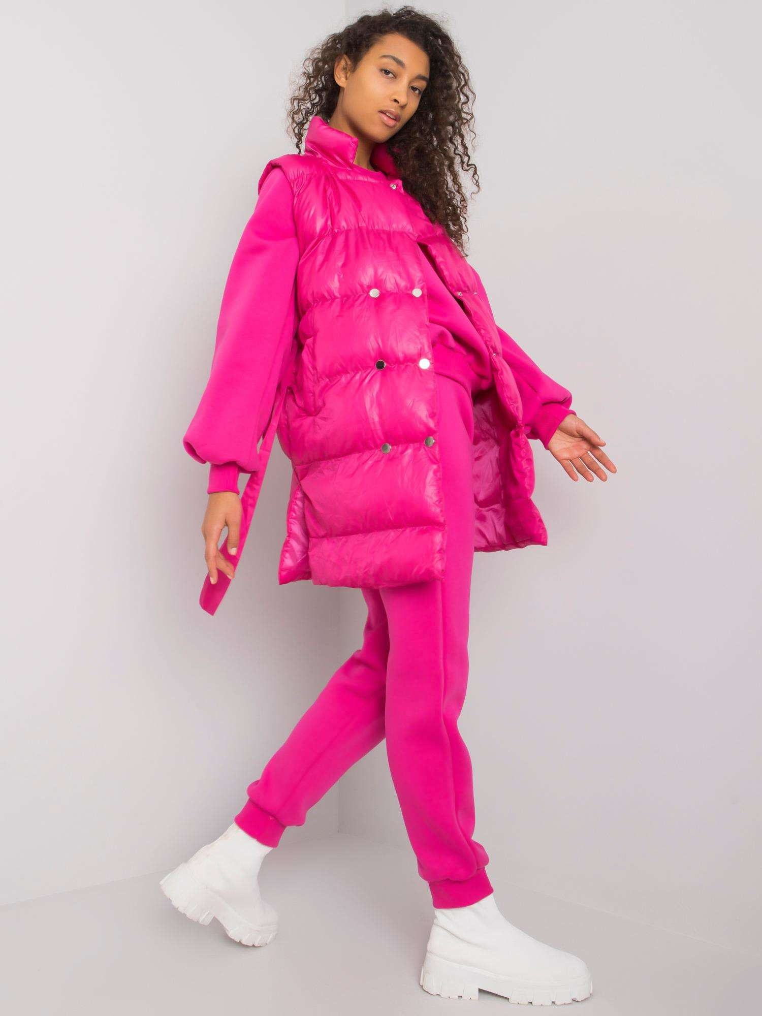 Fuchsia three-piece set with Minneola vest