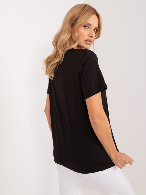 Hurt Czarny damski t-shirt z aplikacją i napisami