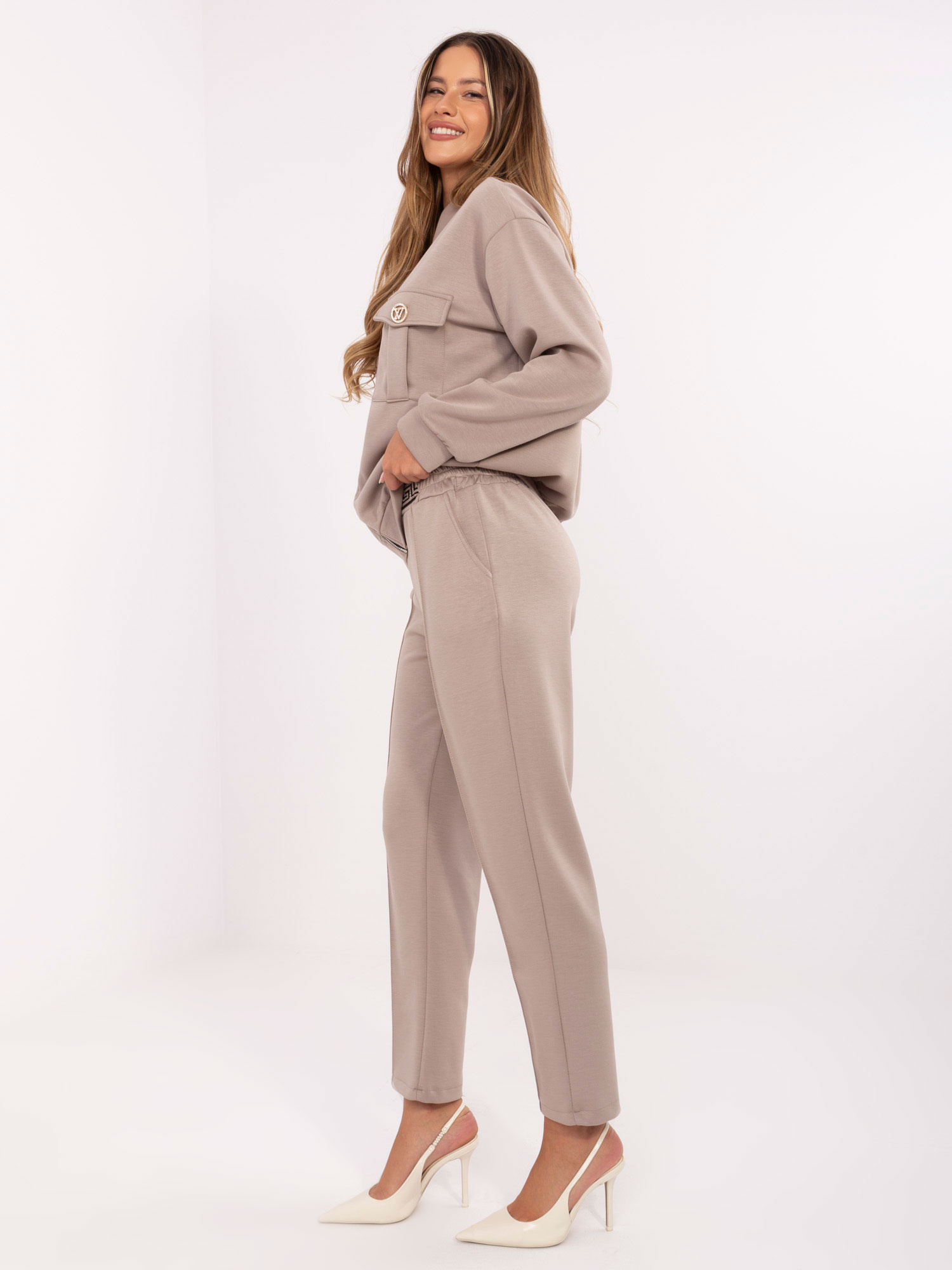 Ciemnobeżowy casualowy komplet z bluzą oversize