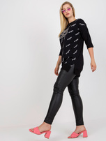 Czarna długa bluzka plus size z aplikacją z dżetów