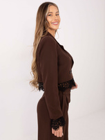 Brązowa krótka marynarka z koronką