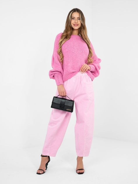 Różowy damski sweter oversize z wełną