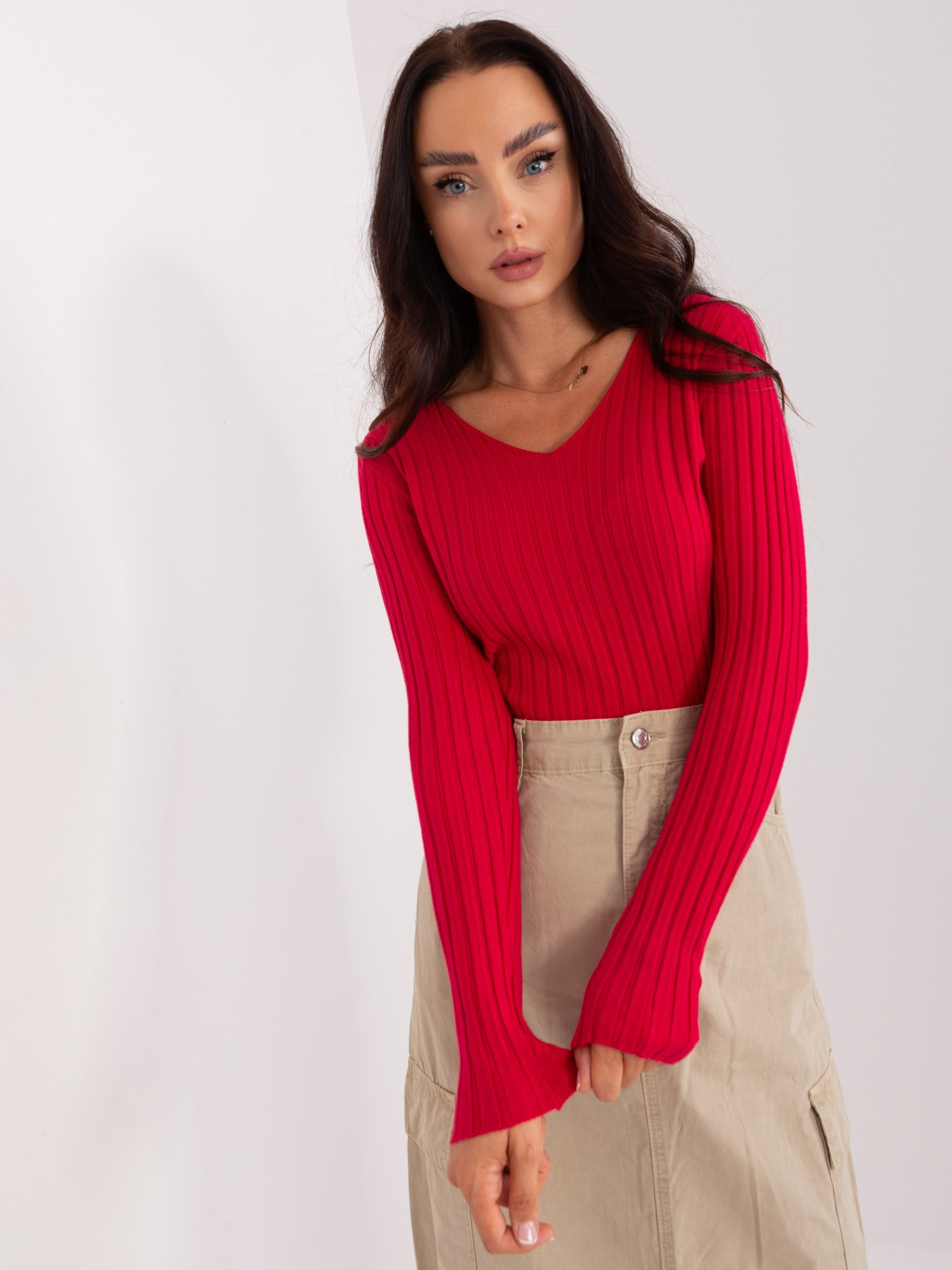 "Hurt roter klassischer gestreifter Pullover"