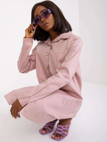 Brudnoróżowa koszula damska z ozdobnymi guzikami Noelle