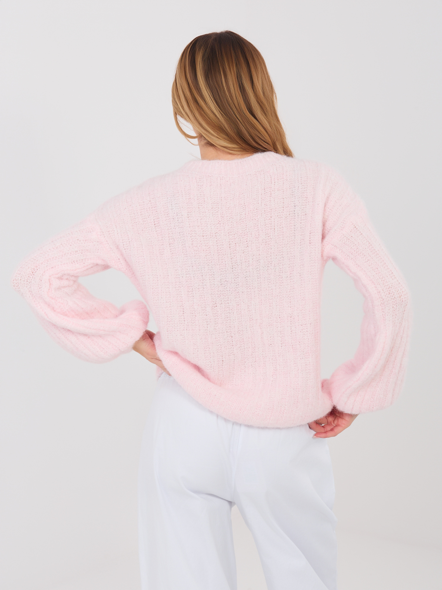 Sweter jasny różowy