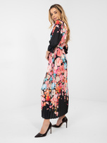 Czarna satynowa sukienka z paskiem