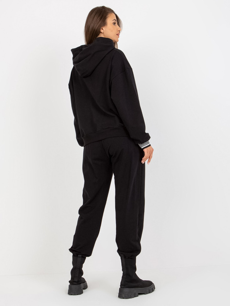 HurtCzarny luźny komplet dresowy z bluzą z aplikacją