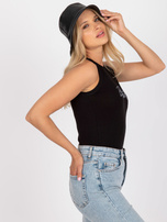 Czarny top z błyszczącym napisem