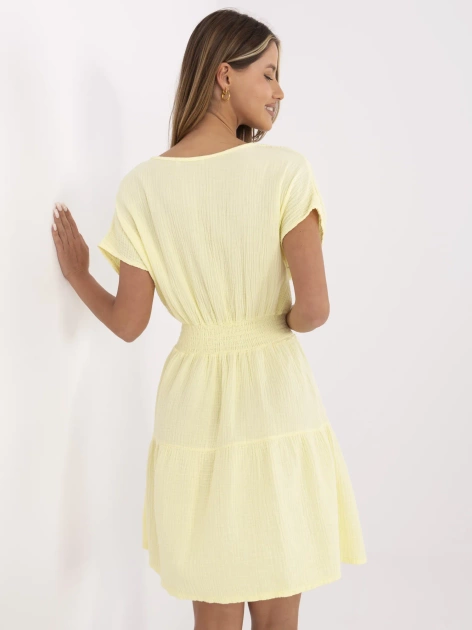 Jasnożółta muślinowa sukienka z gumką w pasie