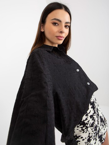 Hurtownia Czarna ażurowa koszula oversize z haftem