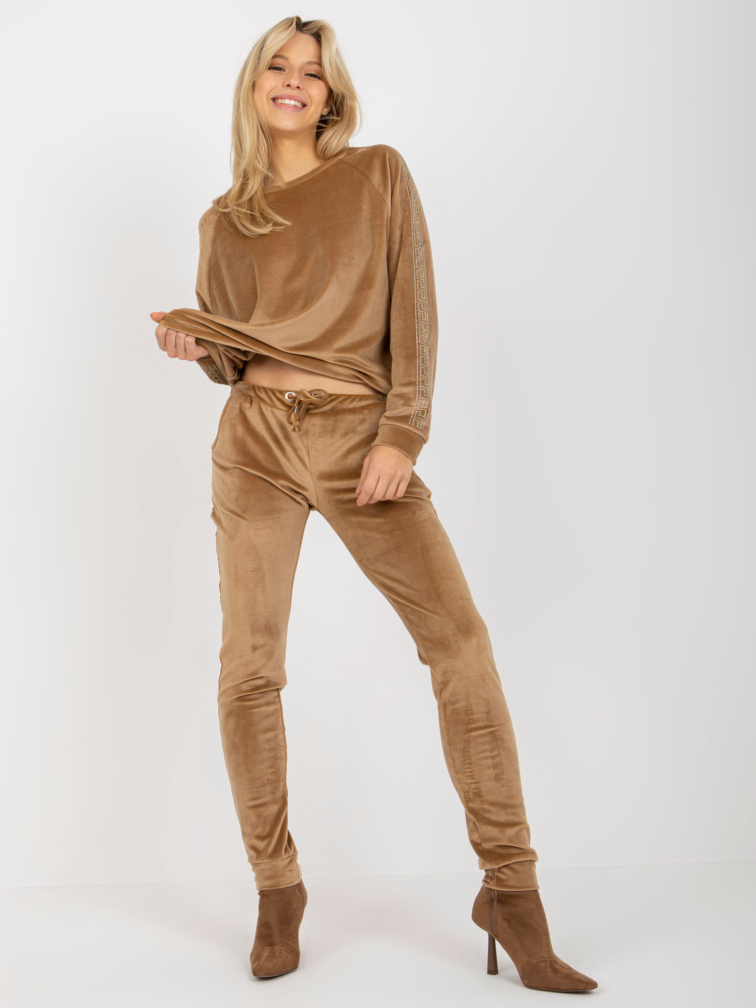 Wholesale Camel velour set with rhinestone application.