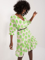 Hurt Ecru-zielona sukienka w kolorowe desenie