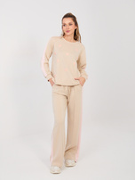 Beżowy dresowy komplet z bluzą w serduszka RUE PARIS