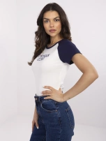 Ecru-granatowy damski t-shirt z nadrukiem