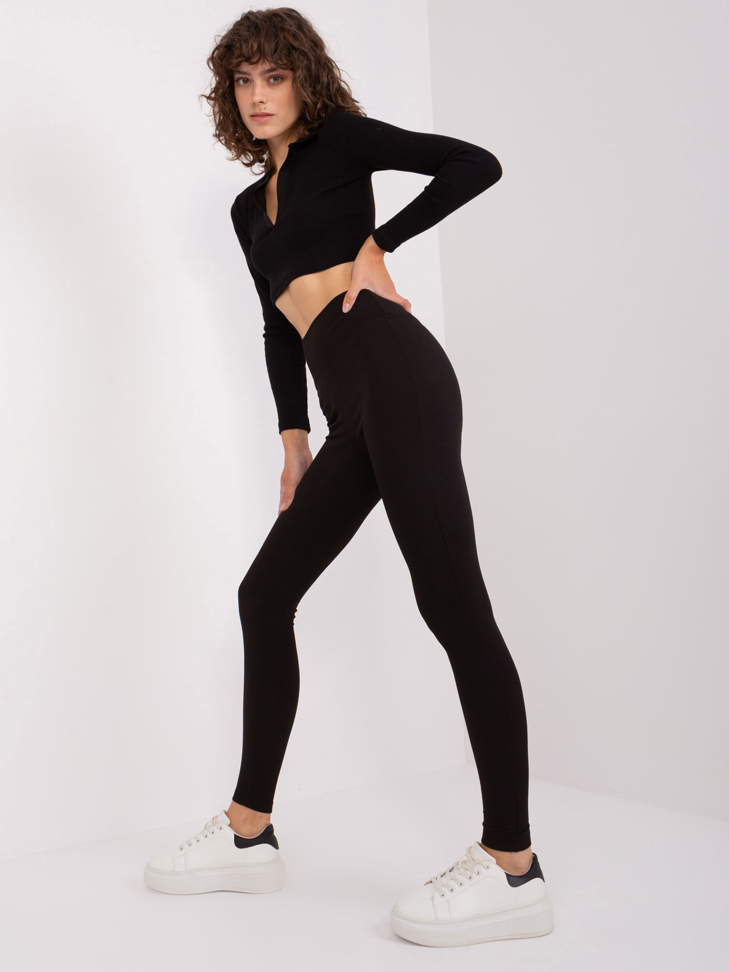 Czarne legginsy basic z wysokim stanem RUE PARIS