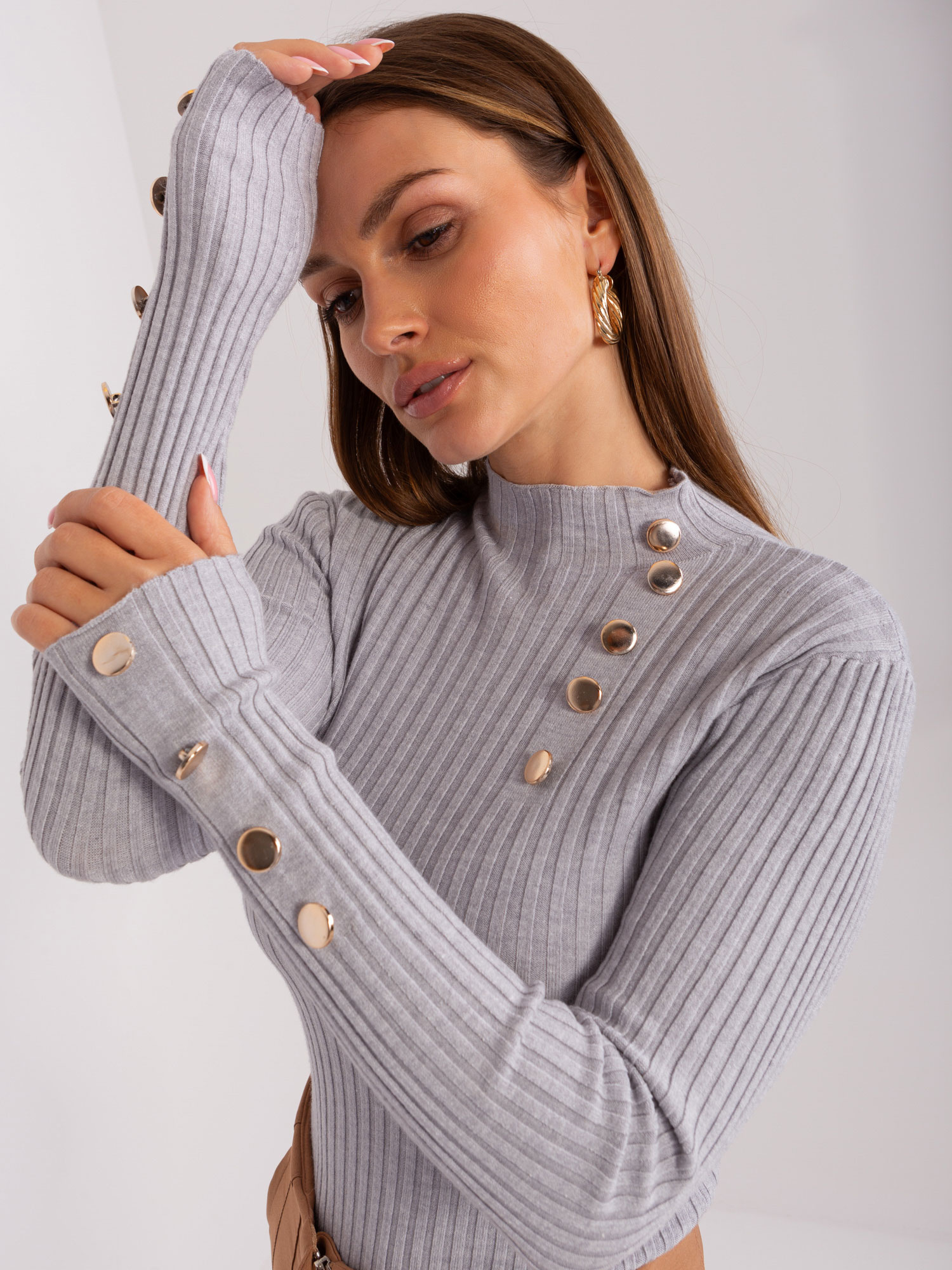 Sweter szary
